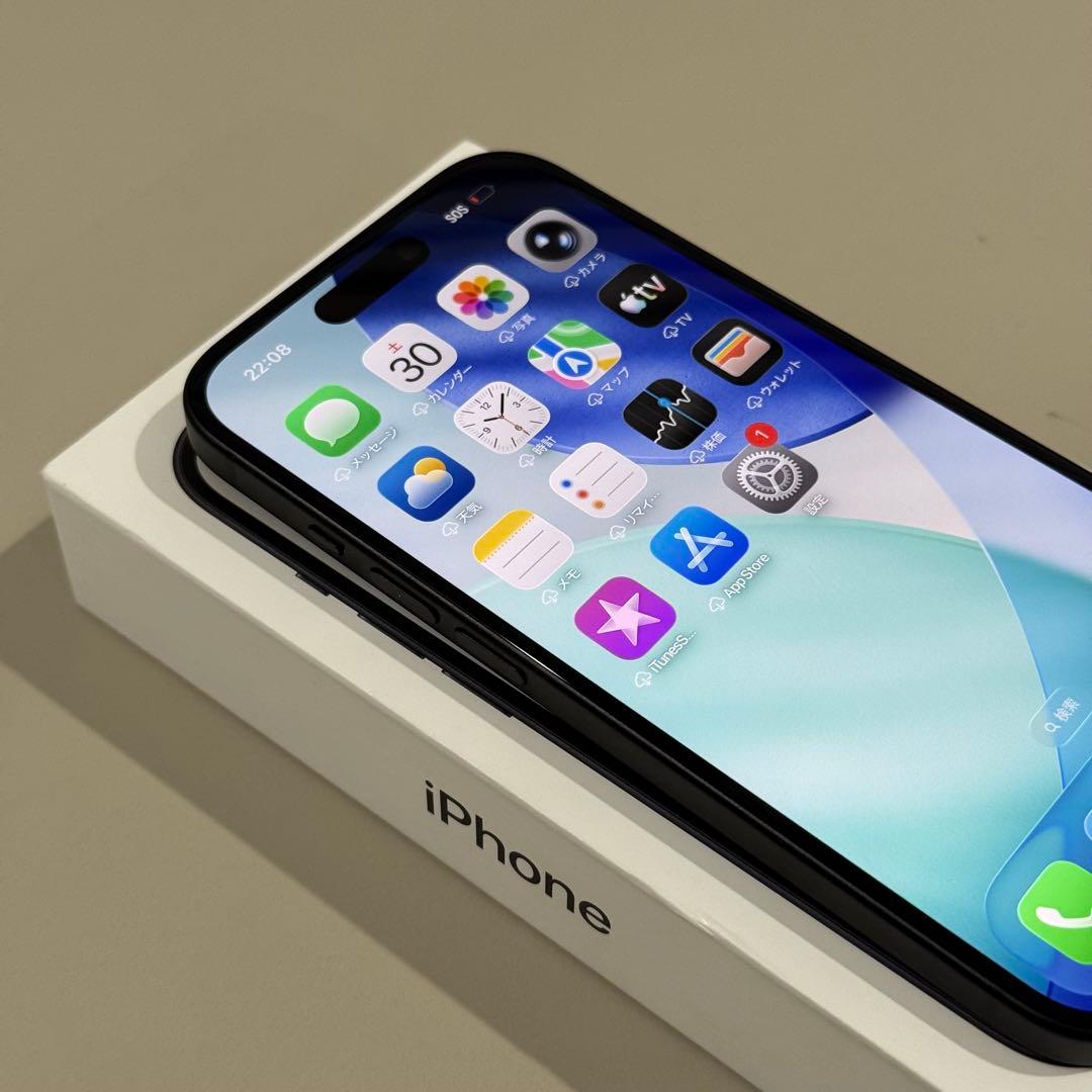 新品同様　バッテリー100% Apple iPhone 15 128gb — image 5