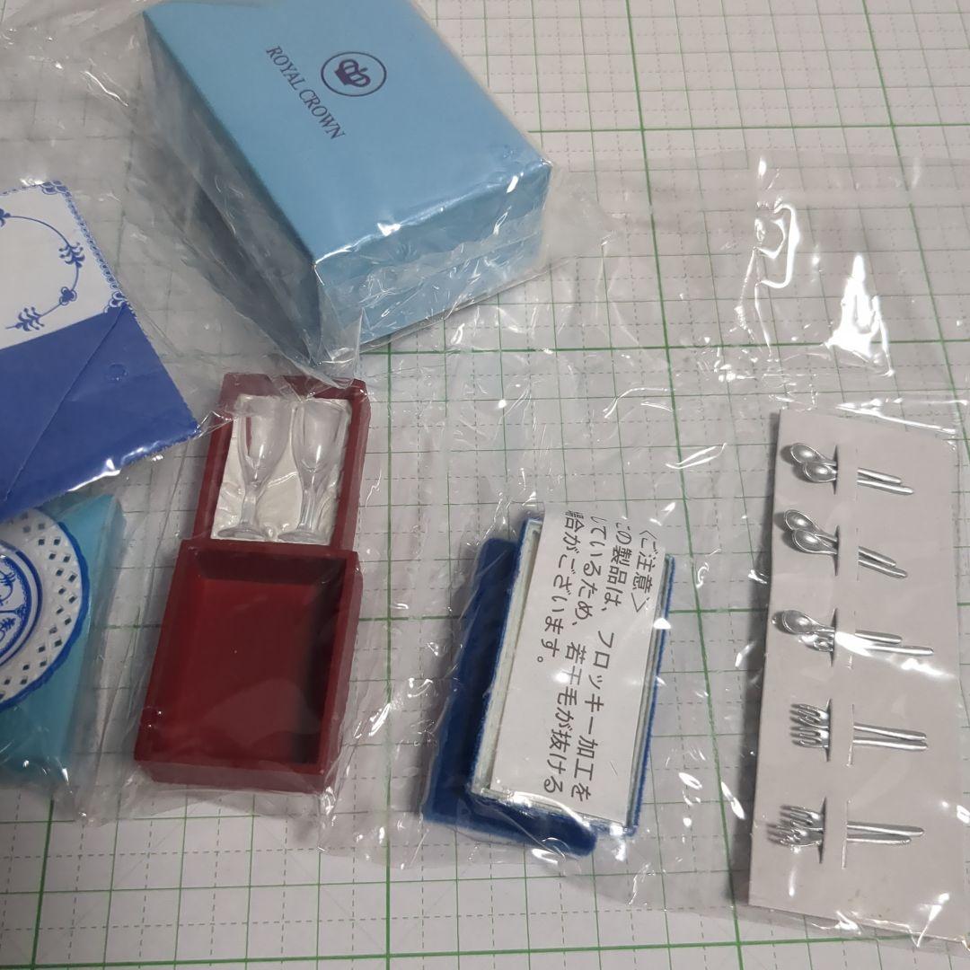 デパートショッピング　7F洋食器売り場ROYAL CROWN — image 3