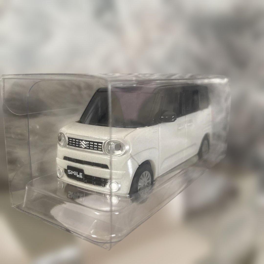 【非売品】スズキ ワゴンRスマイル ミニカー　ホワイトブラックツートン新品未使用 — image 2