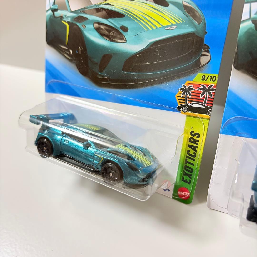 ホットウィール 2024 アストンマーティン ヴァンテージ GT3 2点セット — image 4