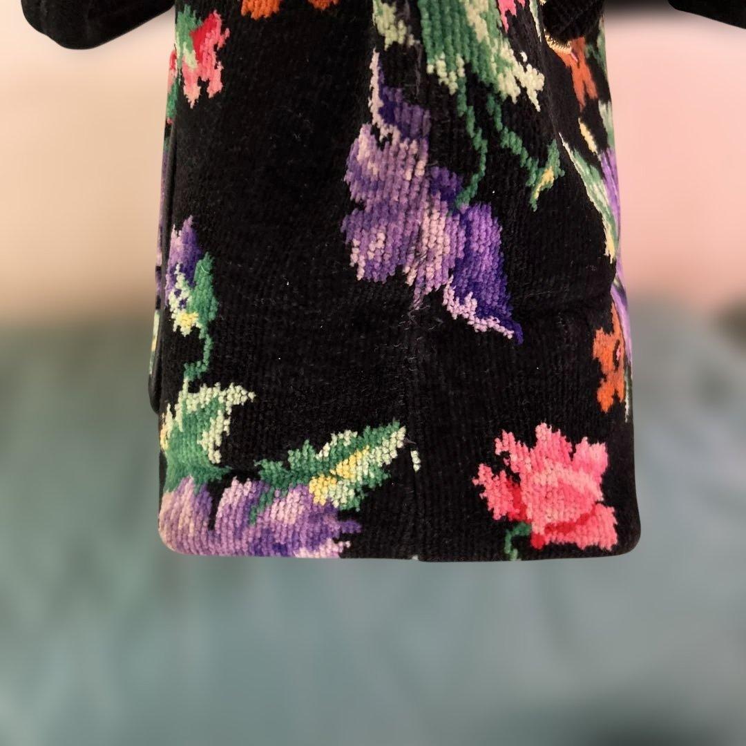 FEILER フェイラー 花柄 ハンドバッグ　取手金具付き　ファスナー有 — image 4