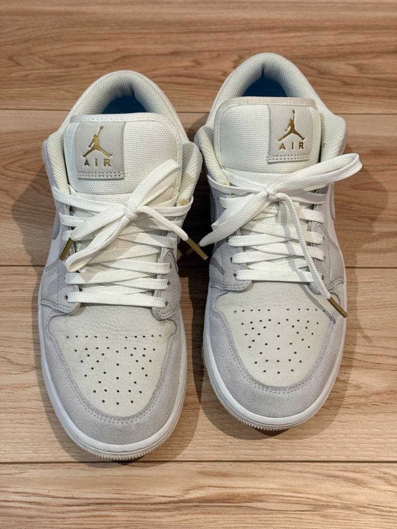 Nike Air Jordan 1 Low "Paris" (2024) — image 2