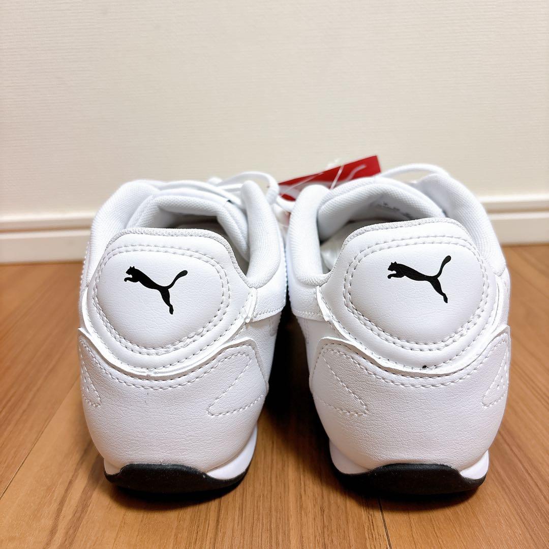 訳あり 新品 PUMA CATCH 27cm ホワイト ブラック スニーカー — image 4