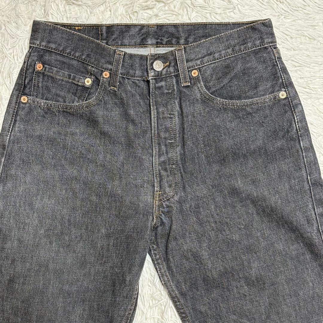 Levi's 501 USA製 先染めブラック W32 L30 ボタン裏553 — image 3