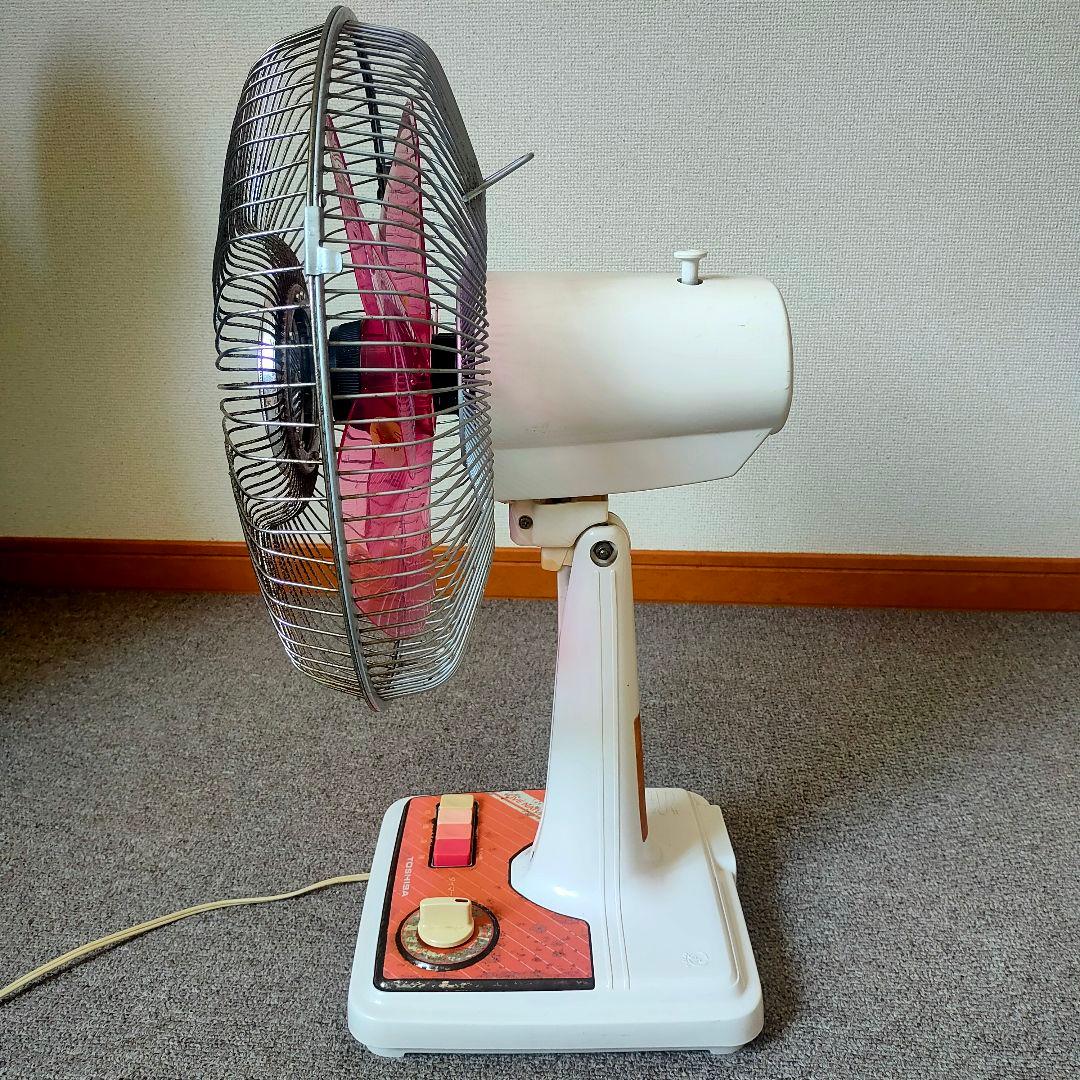 さ*り様 TOSHIBA レトロ 扇風機 卓上扇風機 本体 — image 3