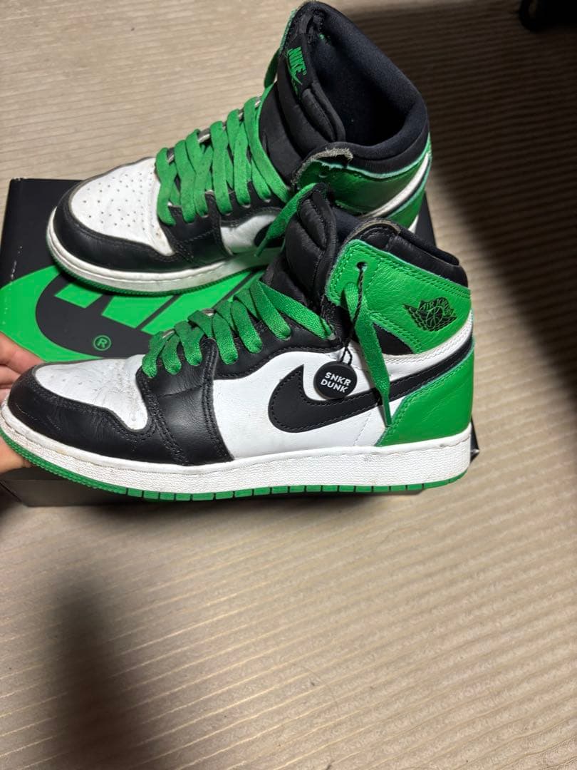 NIKE Air Jordan 1 High OG Green — image 2