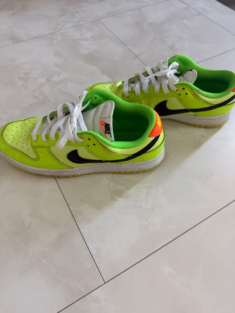 NIKE DUNK LOW 蛍光イエロー "Volt" ダンクロー　ボルト — image 5