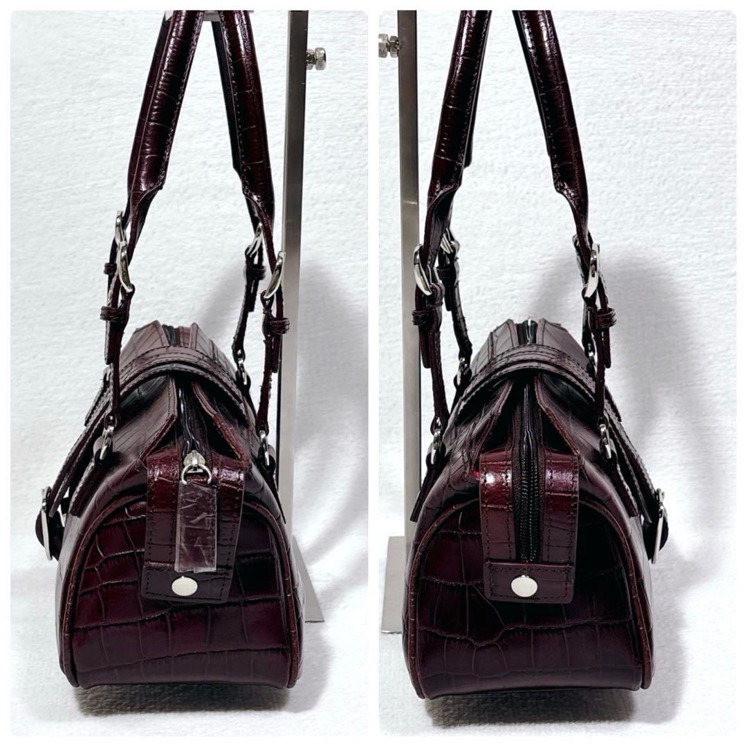 【新品未使用】GUESS ゲス 型押し ハンドバッグ y2k ボルドー — image 4