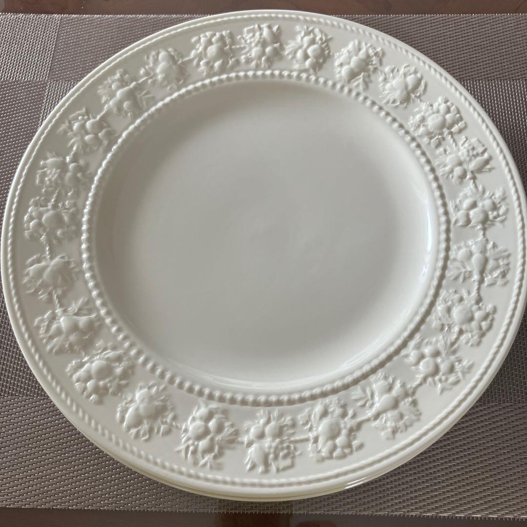 Wedgwood Festivity プレート　アイボリー27cm 皿　2枚 — image 2