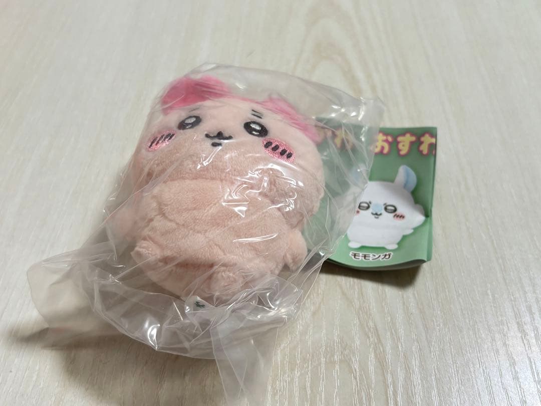 ちいかわ おすわりぬいぐるみ2 古本屋 カニちゃん — image 2