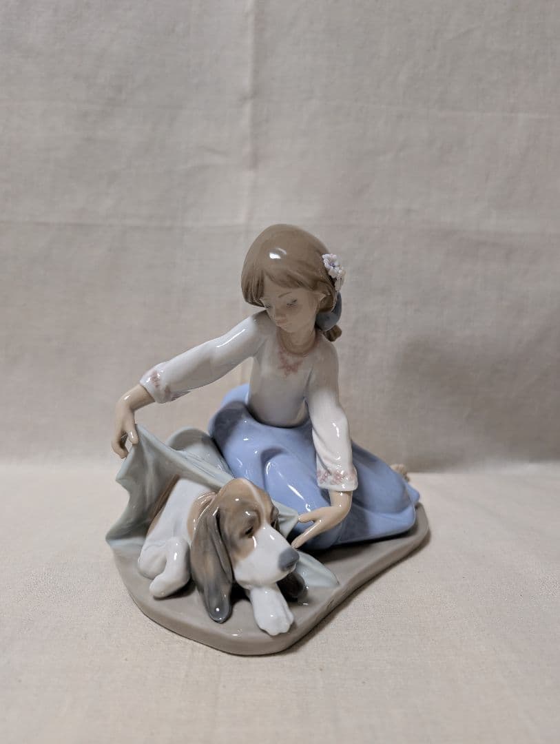 LLADRO 風邪をひかないように — image 2