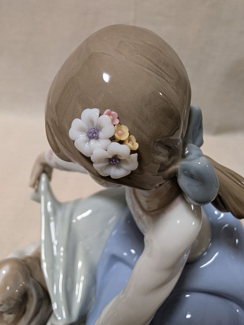 LLADRO 風邪をひかないように — image 5