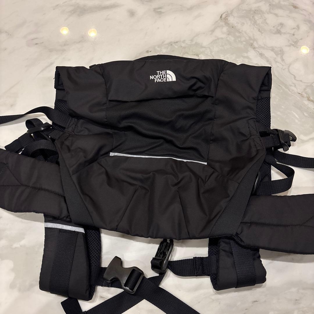 【美品】THE NORTH FACE 抱っこ紐 黒　タグ有 — image 2