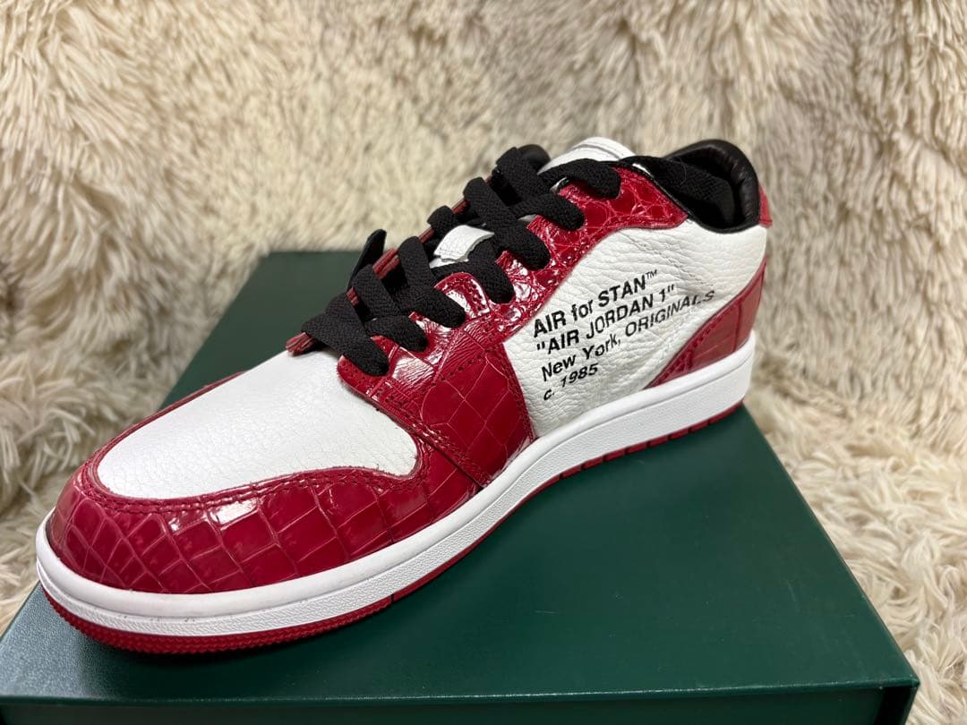 新品未使用　定価　53万NIKE AIR JORDAN 1 LOW — image 4
