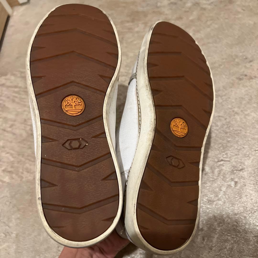 Timberland ホワイト ハイカットスニーカー — image 4