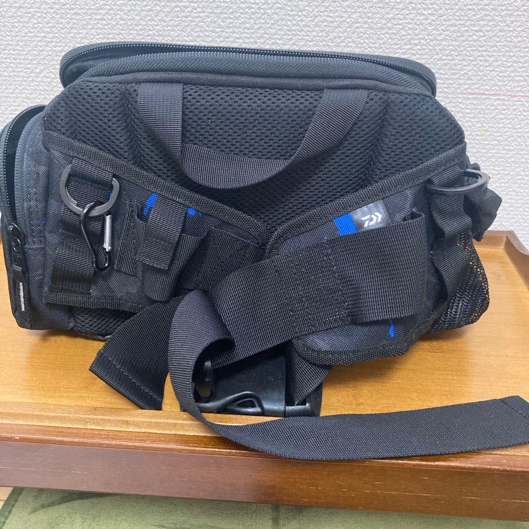 ダイワ ヒップバッグLT ブラック釣りエギングバスウエストバッグフィッシング — image 3