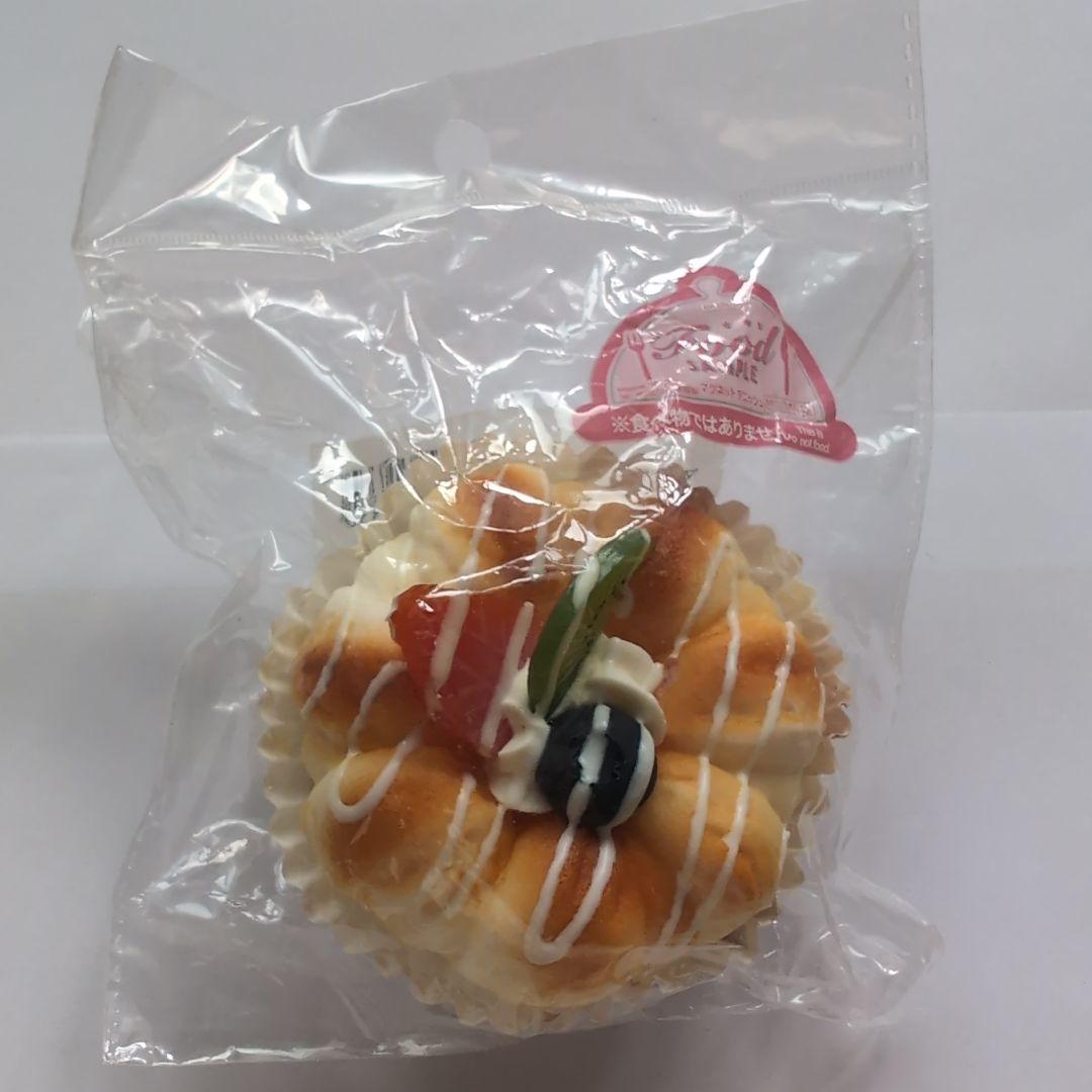 スクイーズ　食品サンプル 3点セット スイーツ パン — image 4