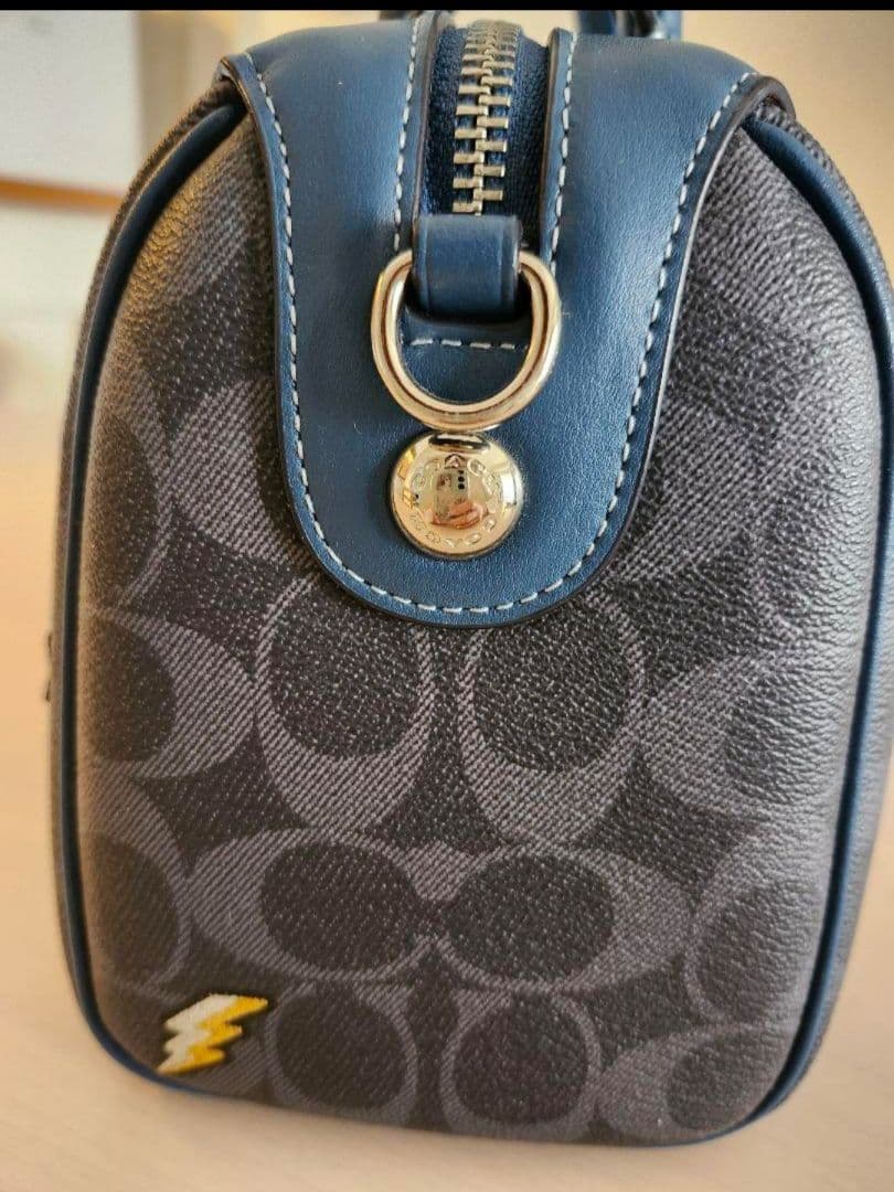 【美品　激レア　ラス1】COACH ワッペン付きハンドバッグ — image 5