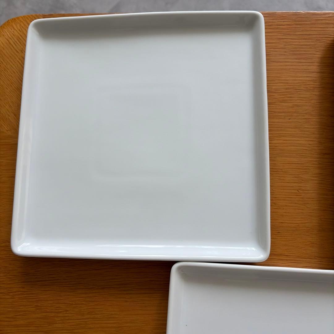 【美品】白陶器　平皿正方形　5枚セット — image 2
