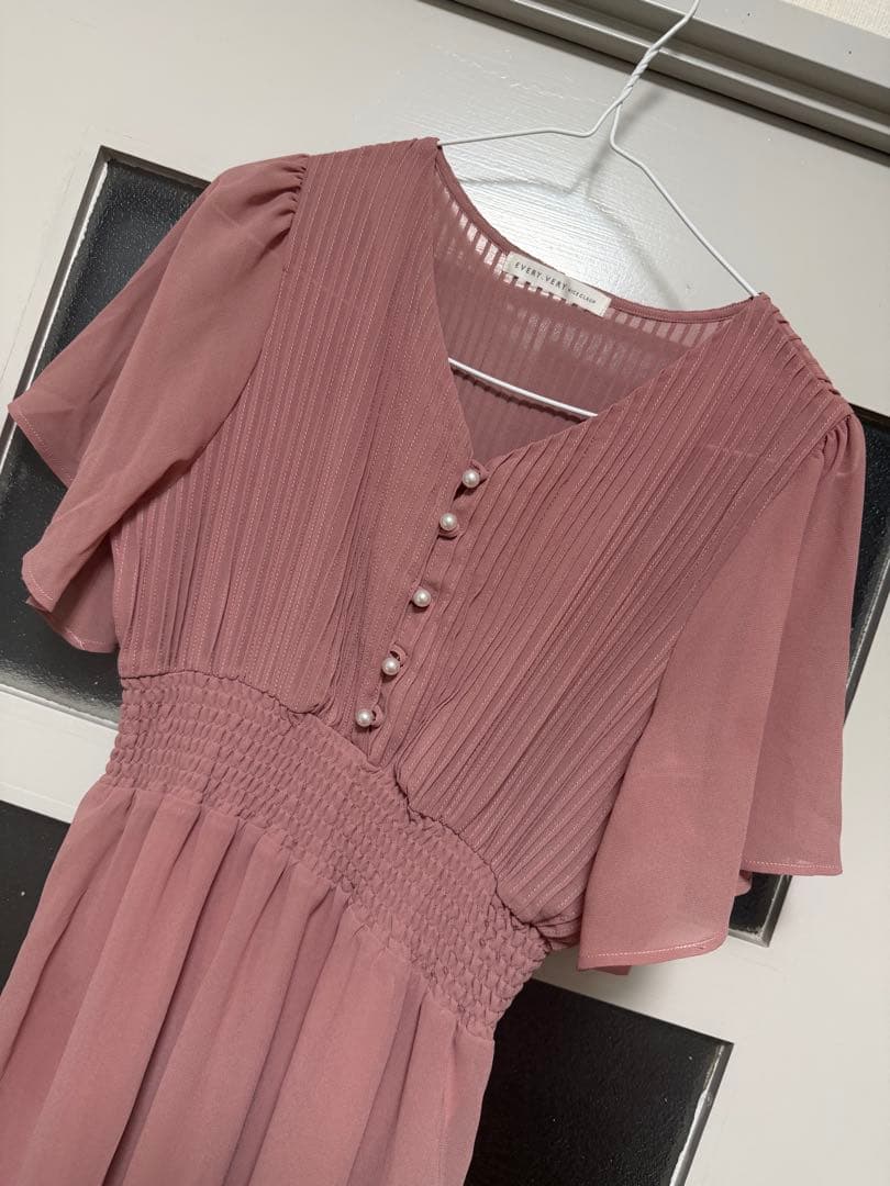 EVERY.VERY NICE CLAUPワンピース(6月中購入でおまけ付き) — image 2