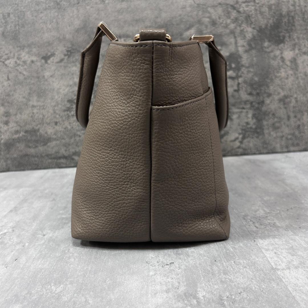 D116 新品 ヒロココシノ 2way レザー ハンドバッグ ショルダー付き — image 4