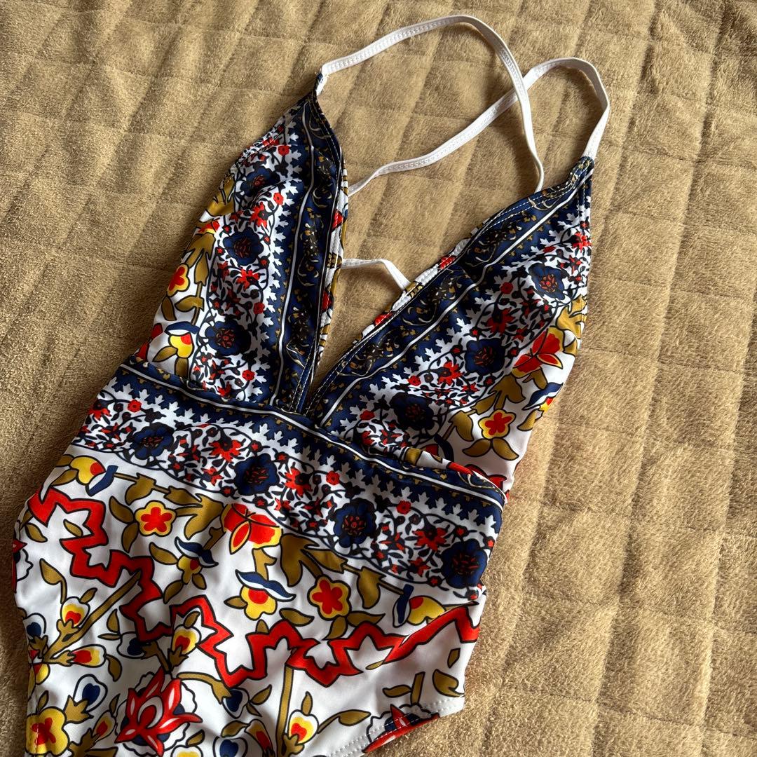 SHIEIN◆未使用品！シーイン◆水着　ワンピース　M — image 2