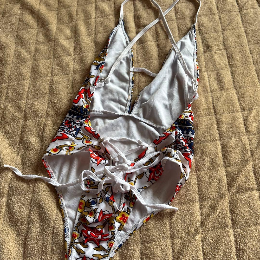 SHIEIN◆未使用品！シーイン◆水着　ワンピース　M — image 3