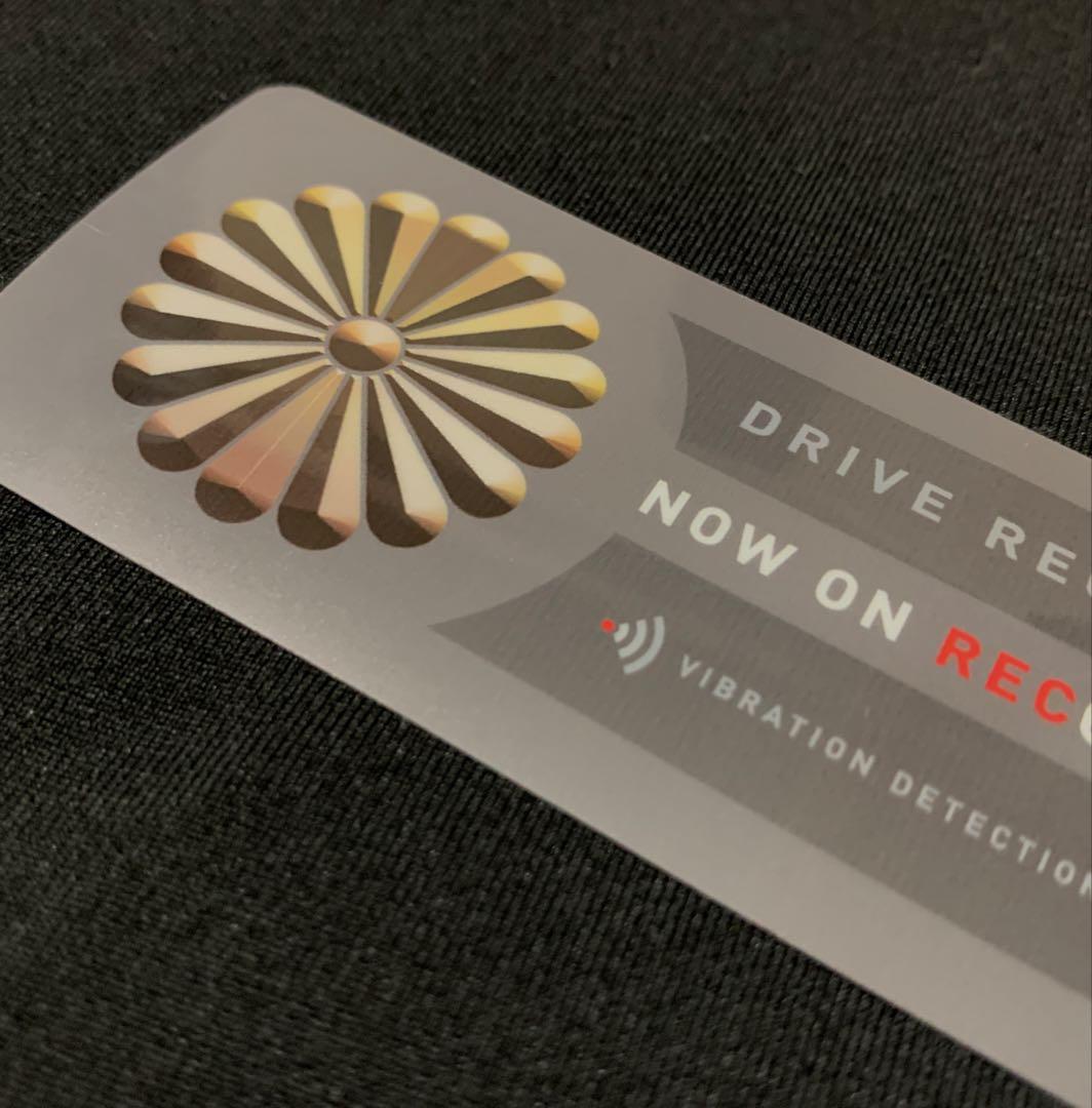 NEW. 菊紋 ドライブレコーダーステッカー ダークグレー 1枚 — image 2