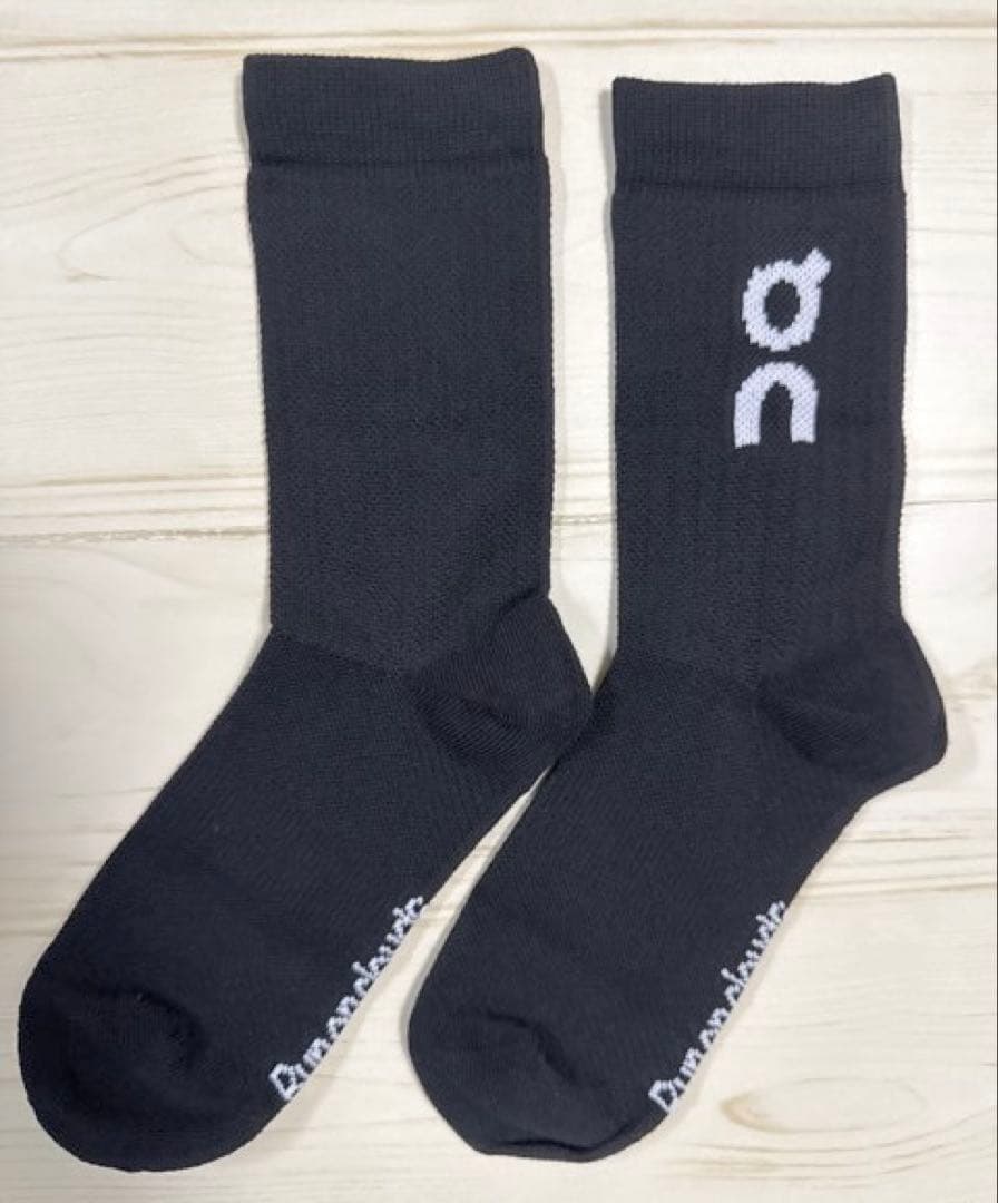 二足セット ON オン ランニング ソックス 靴下 ホワイト ブラック — image 4
