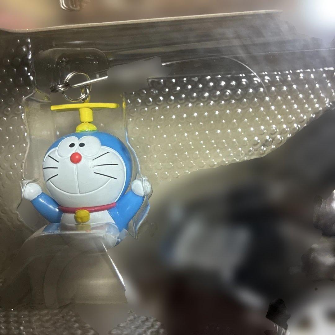【未使用】ドラえもん付 トヨタ NOAH ミニカー — image 2