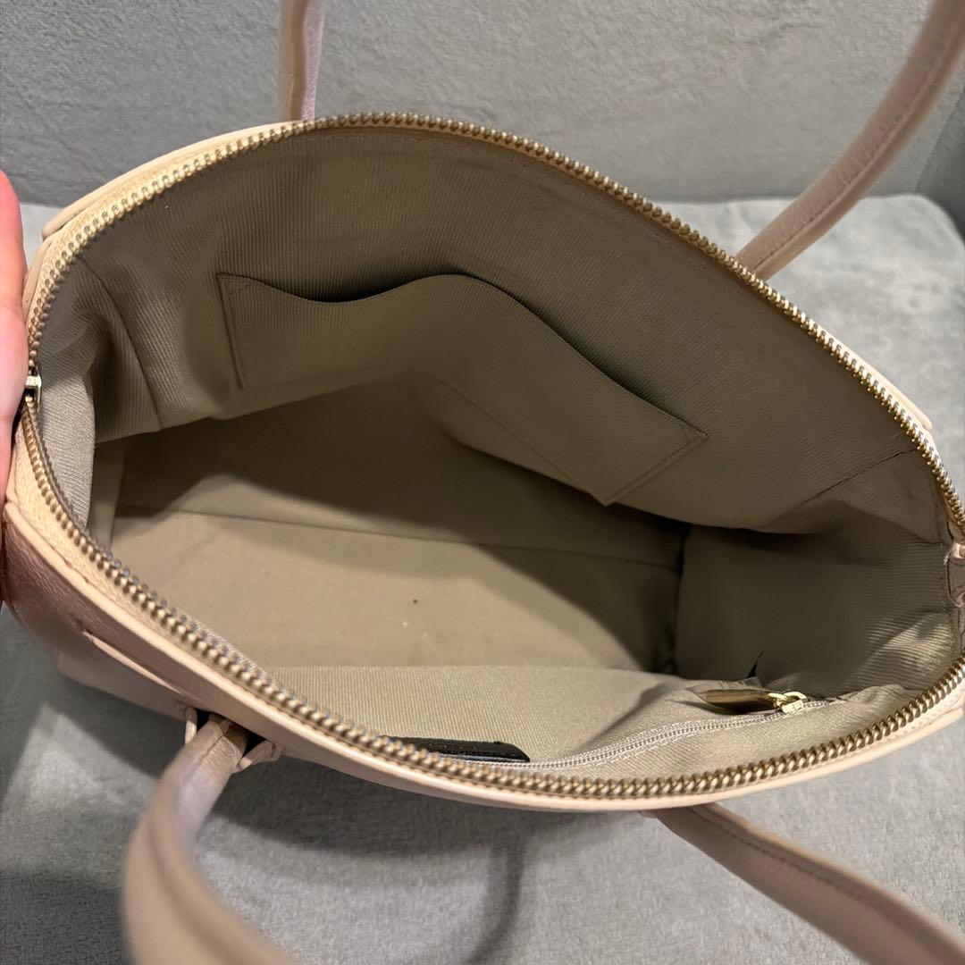 FURLA ハンドバッグ ベージュ — image 3