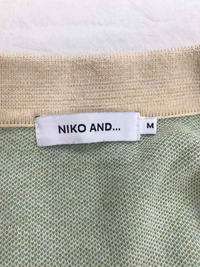 4NIKO AND... ニット ポロシャツ ベージュ Mサイズ — image 4