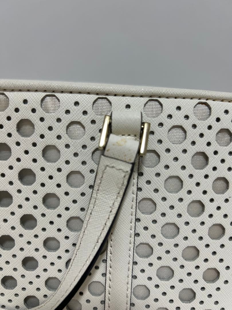 kate spade NEW YORK ハンドバッグ パンチング ホワイト — image 3