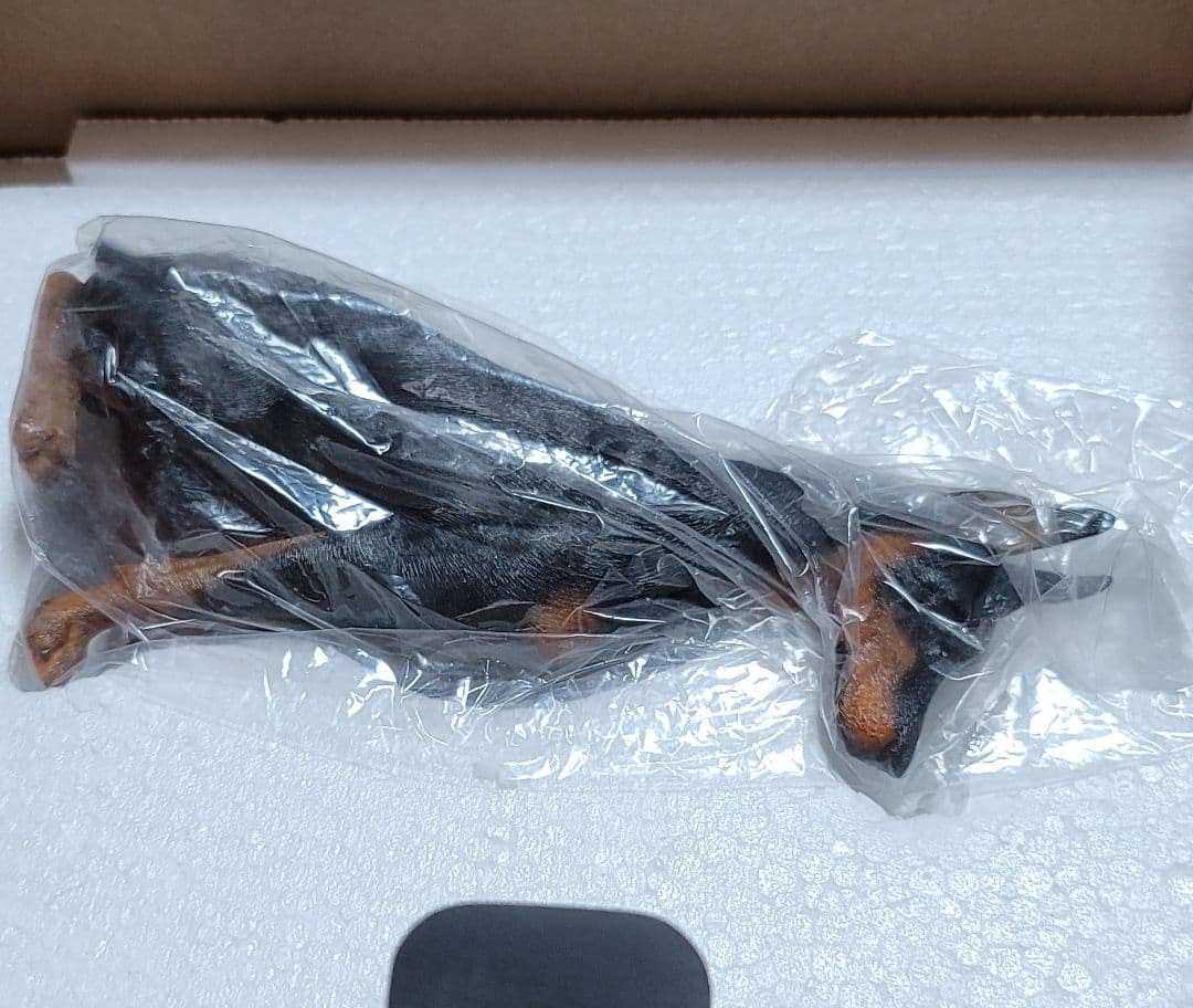 jxkスタジオ　1/6　ドーベルマン　黒　お座り　レジン — image 2