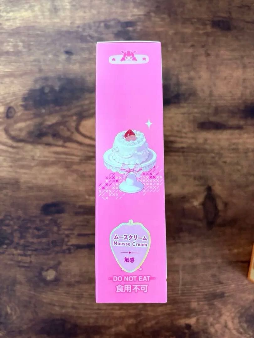 Mellojoy いちごショートケーキスライス スクイーズ — image 2