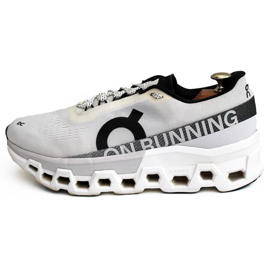 On Cloudmonster 2 White Frost ランニング 厚底 — image 3