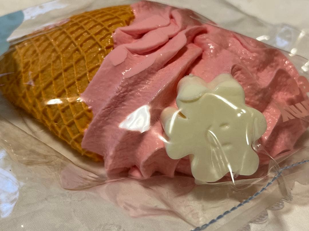 Creamy tree Ice Cream スクイーズ ピンク クリーミーツリー — image 2