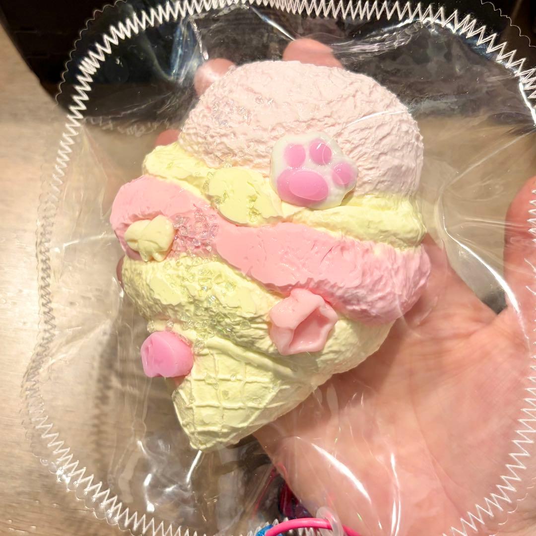 【在庫1】taonini タオニニ スクイーズ もちもち　コーンアイス　ピンク — image 3