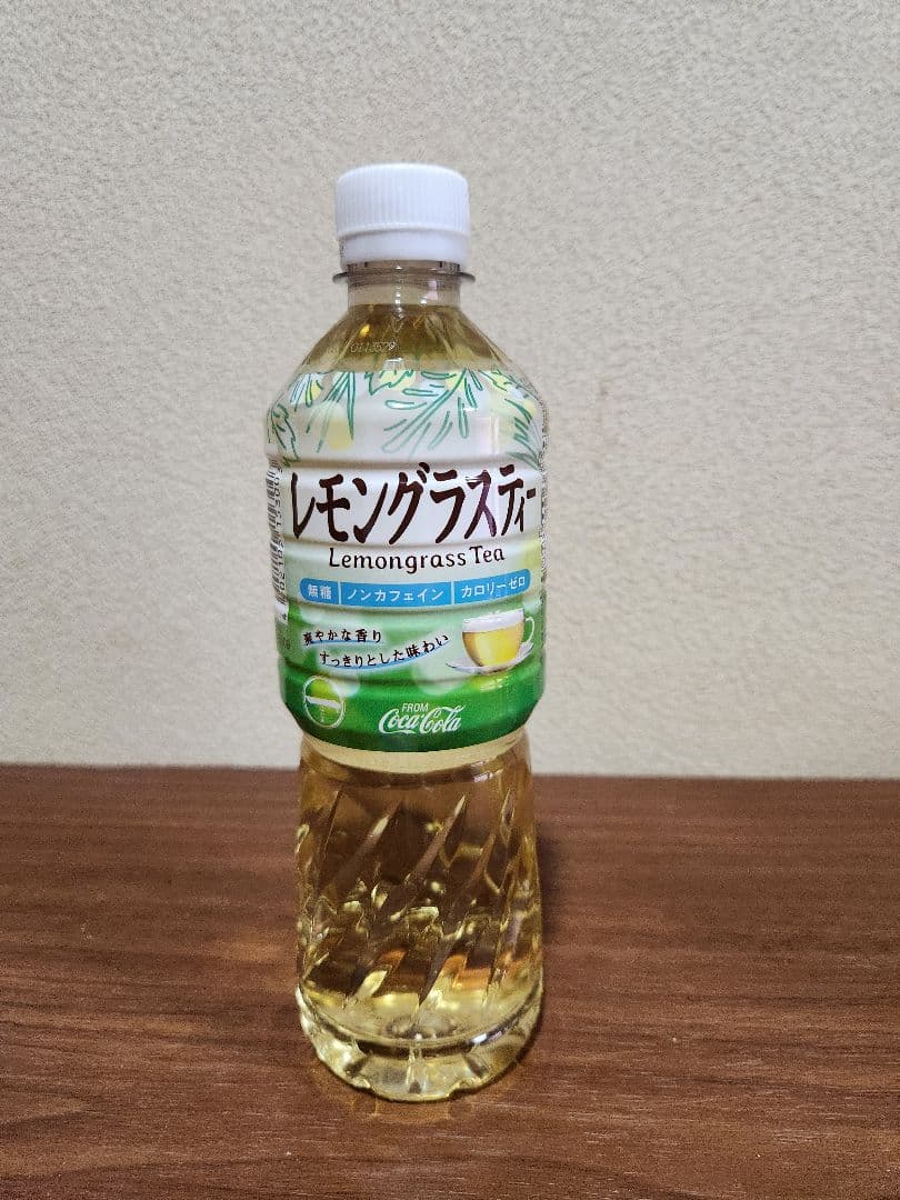 Coca-Cola レモングラスティー 4本セット — image 2