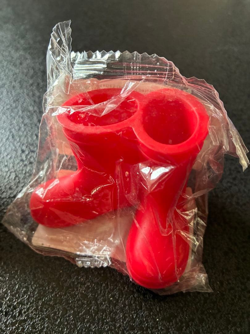 ミニチュア 長靴 置物 2個セット イエロー レッド — image 3