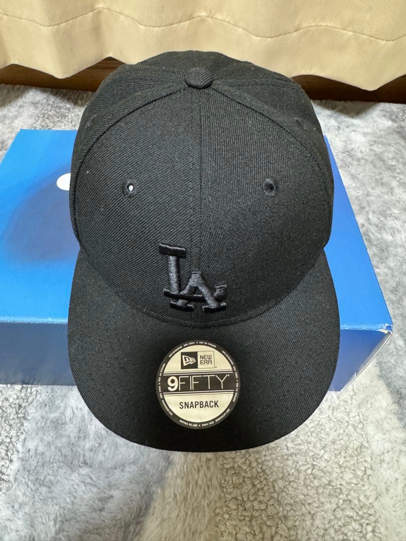 ニューエラ　ドジャース　LA 9FIFTY 黒 オールブラック　スナップバック — image 2