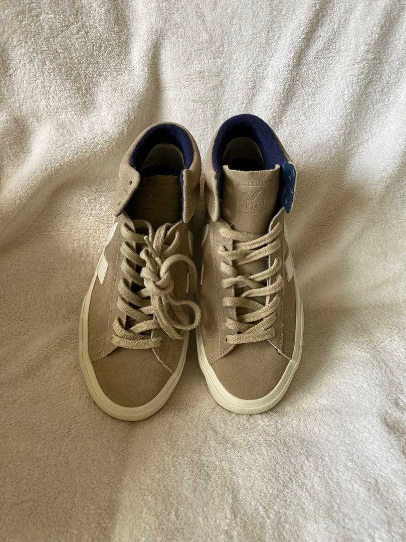 VEJAヴェジャ　スニーカーMINOTAUR SUEDE DUNE PIERRE — image 4