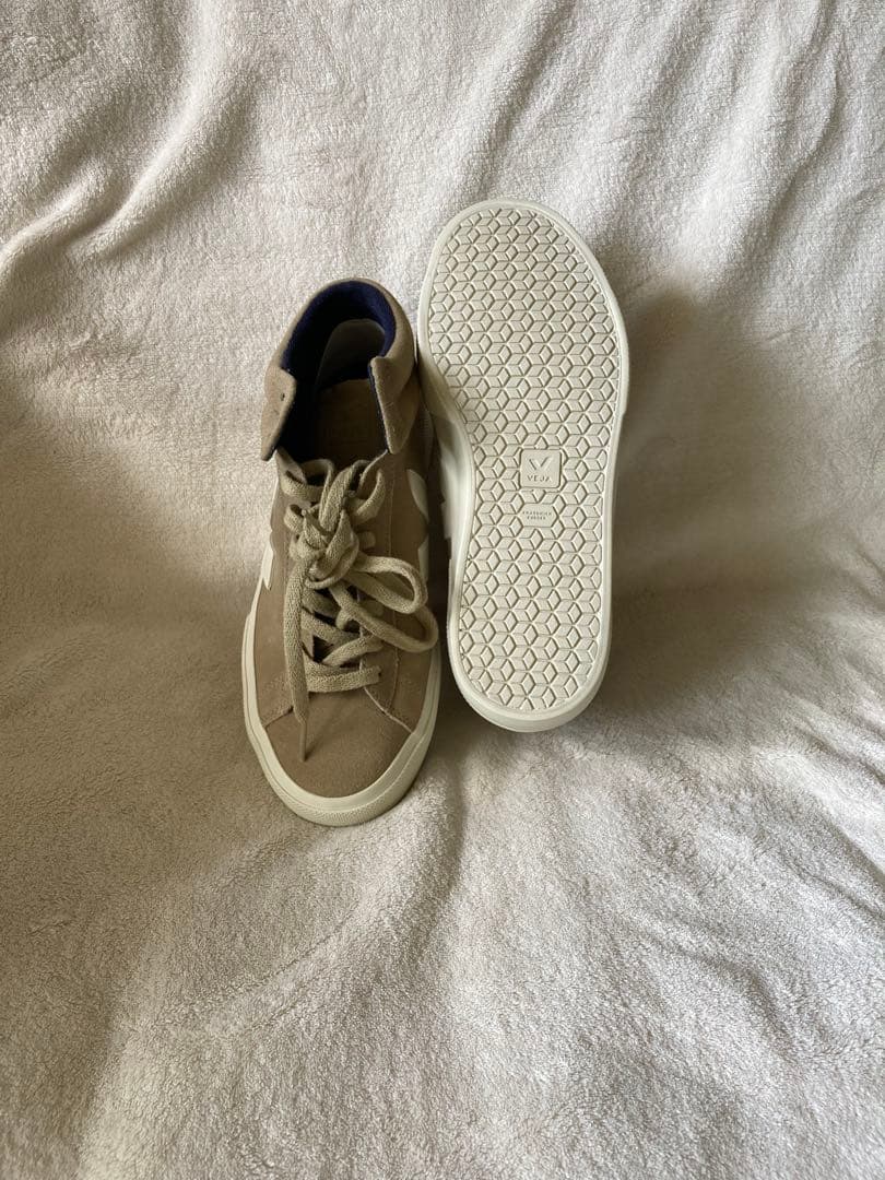 VEJAヴェジャ　スニーカーMINOTAUR SUEDE DUNE PIERRE — image 5