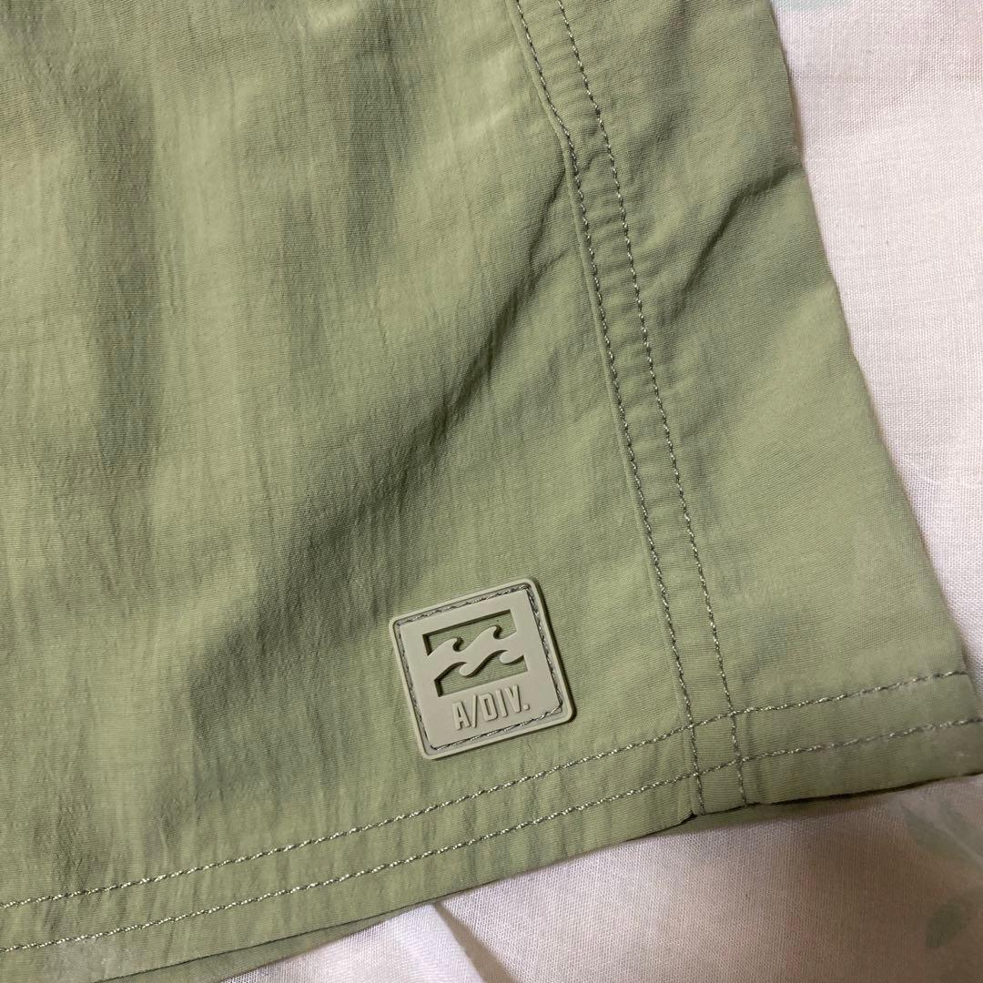 新品未使用ビラボン水陸両用サーフパンツ スイムウェアM カーキ ショートパンツ — image 2