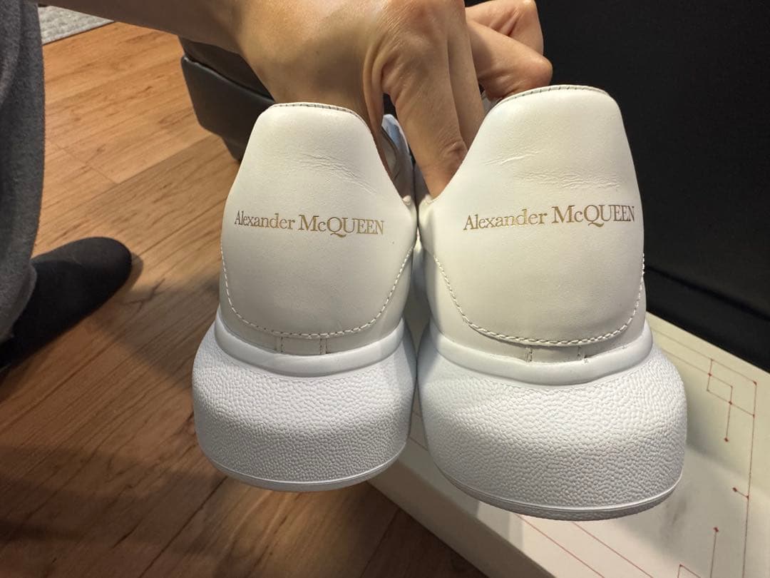 Alexander McQueen スニーカー ホワイト — image 4