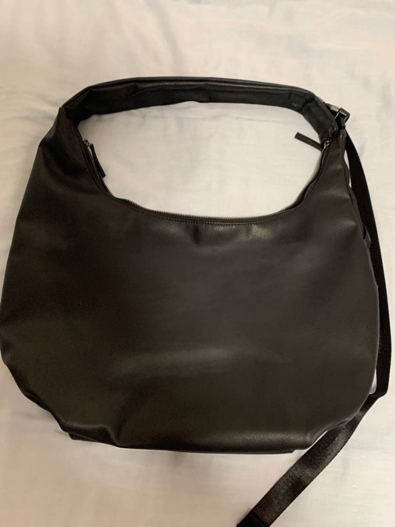 GU コクーンショルダーバッグ — image 3