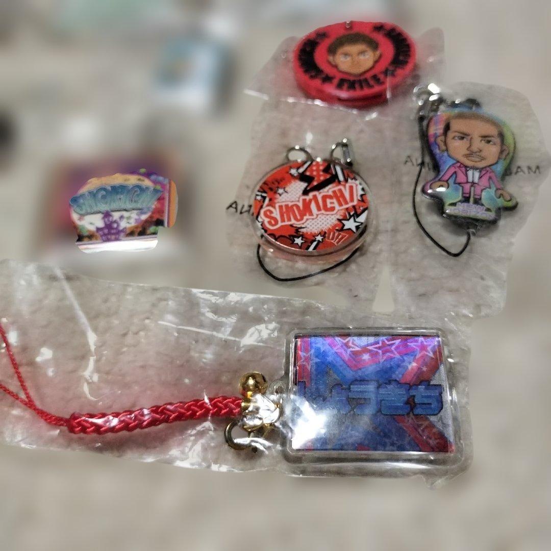 EXILE SHOKICHI キーホルダー 缶バッジ まとめ売り — image 3