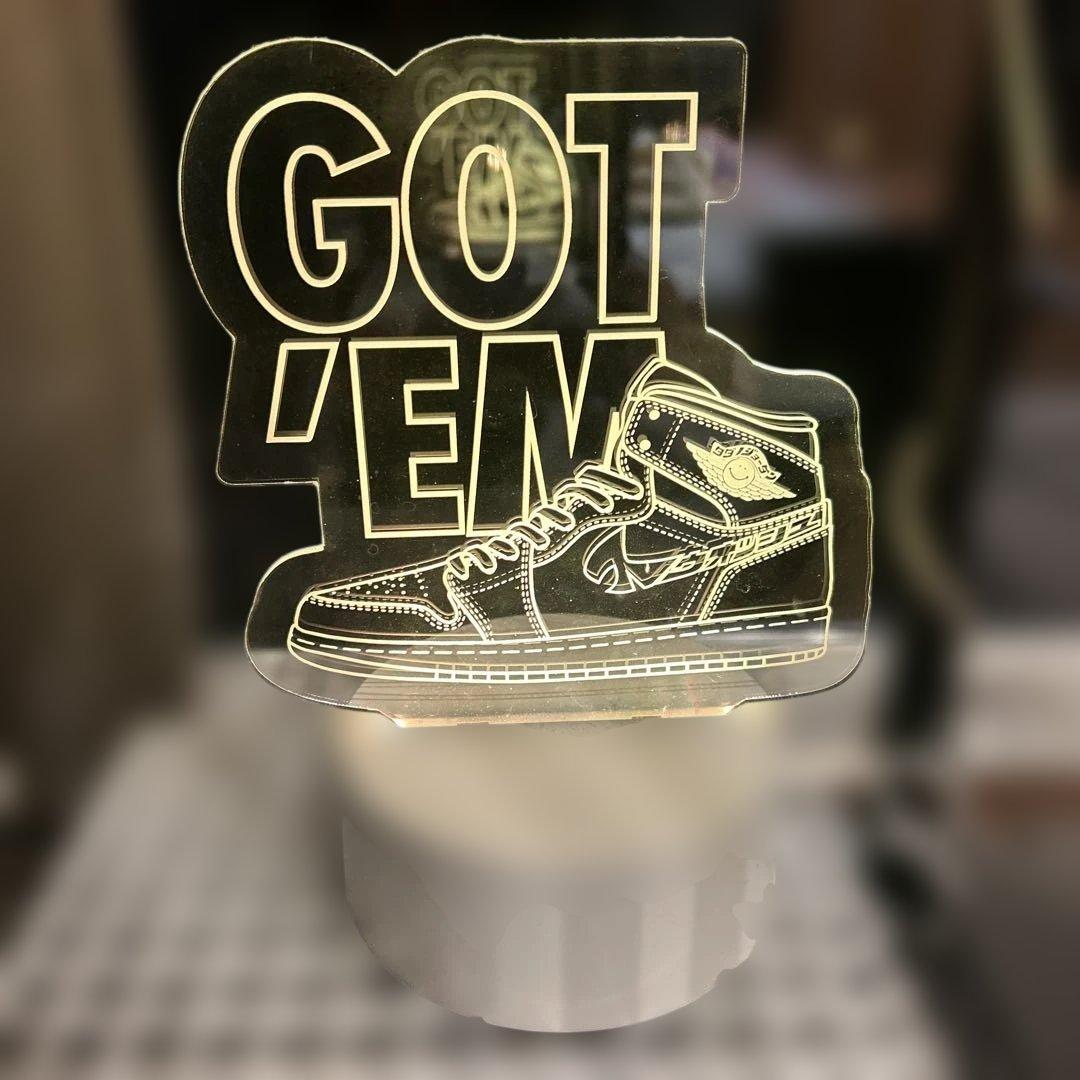 GOT 'EM アクリル LED ライト スニーカー インテリア — image 3