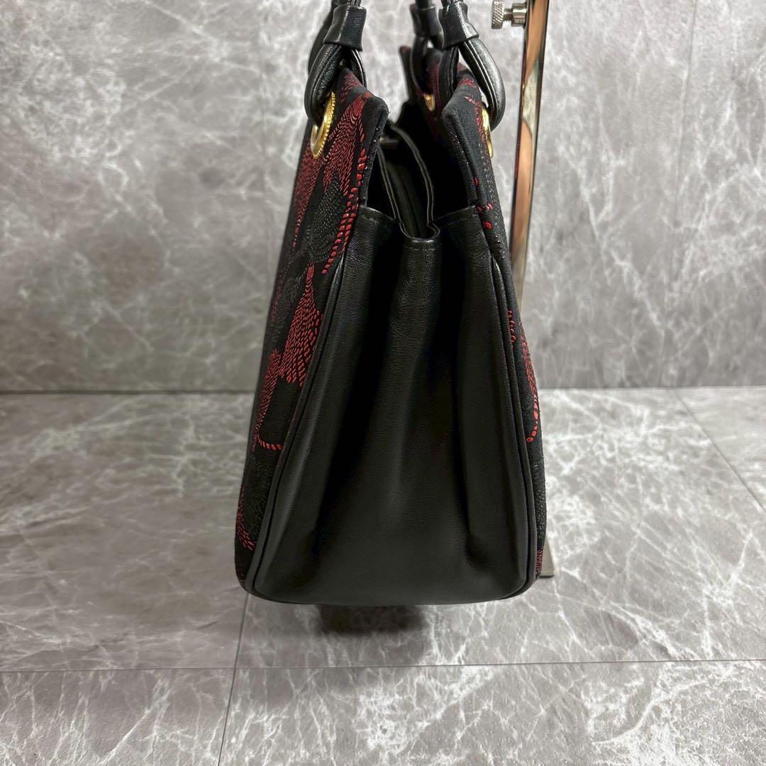 美品 印傳屋 INDENYA 鹿革 ハンドバッグ 房柄 レザー 黒赤 タッセル柄 — image 4
