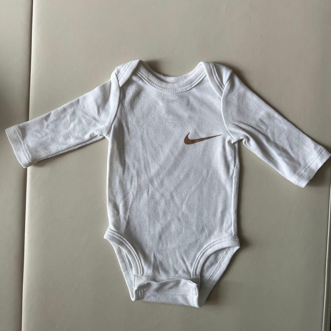 【NIKE】ロンパース3枚セット（ホワイト・ベージュ・ブラウン） — image 3